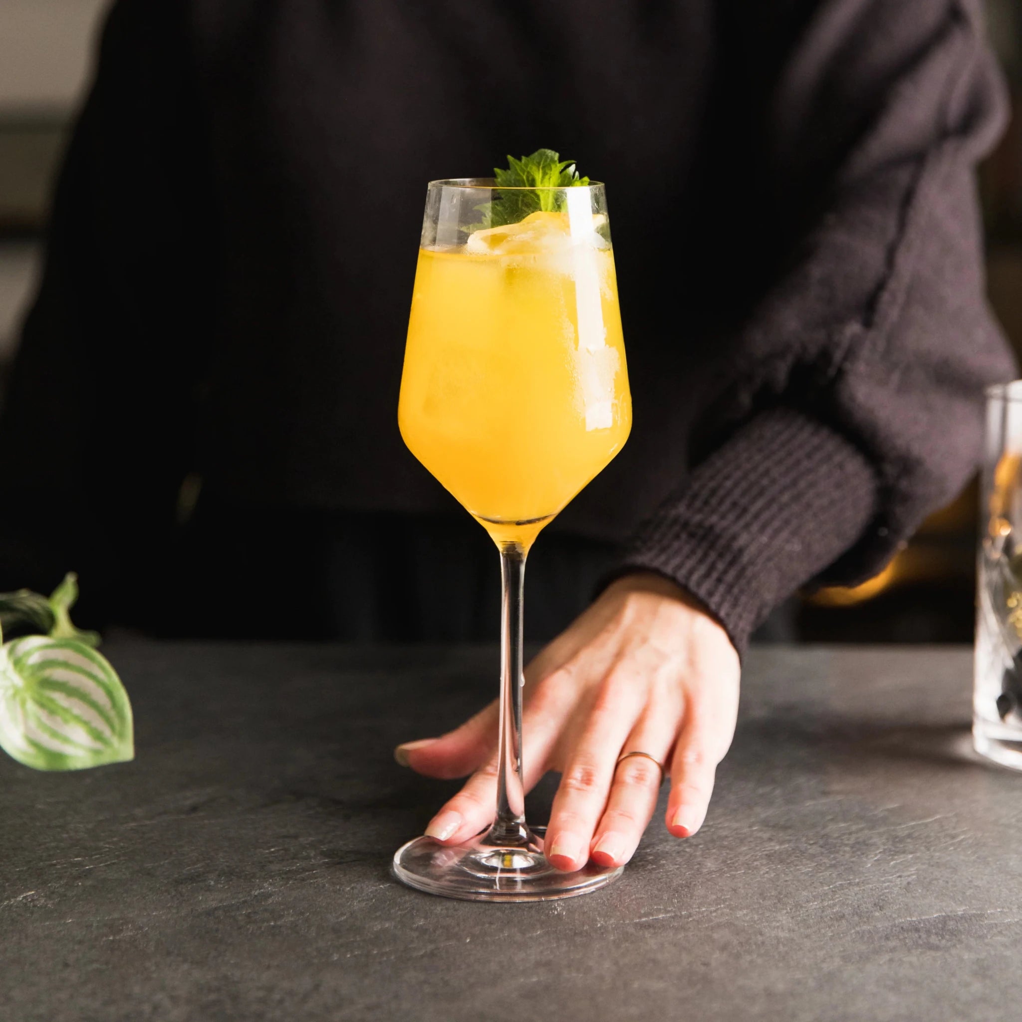 Passion Peach Spritz - HOPWTR